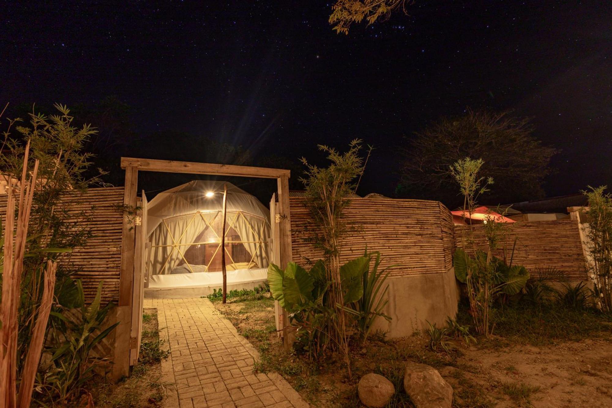 Domes And Dreams Lio Glamping Hotel Ел Нидо Екстериор снимка