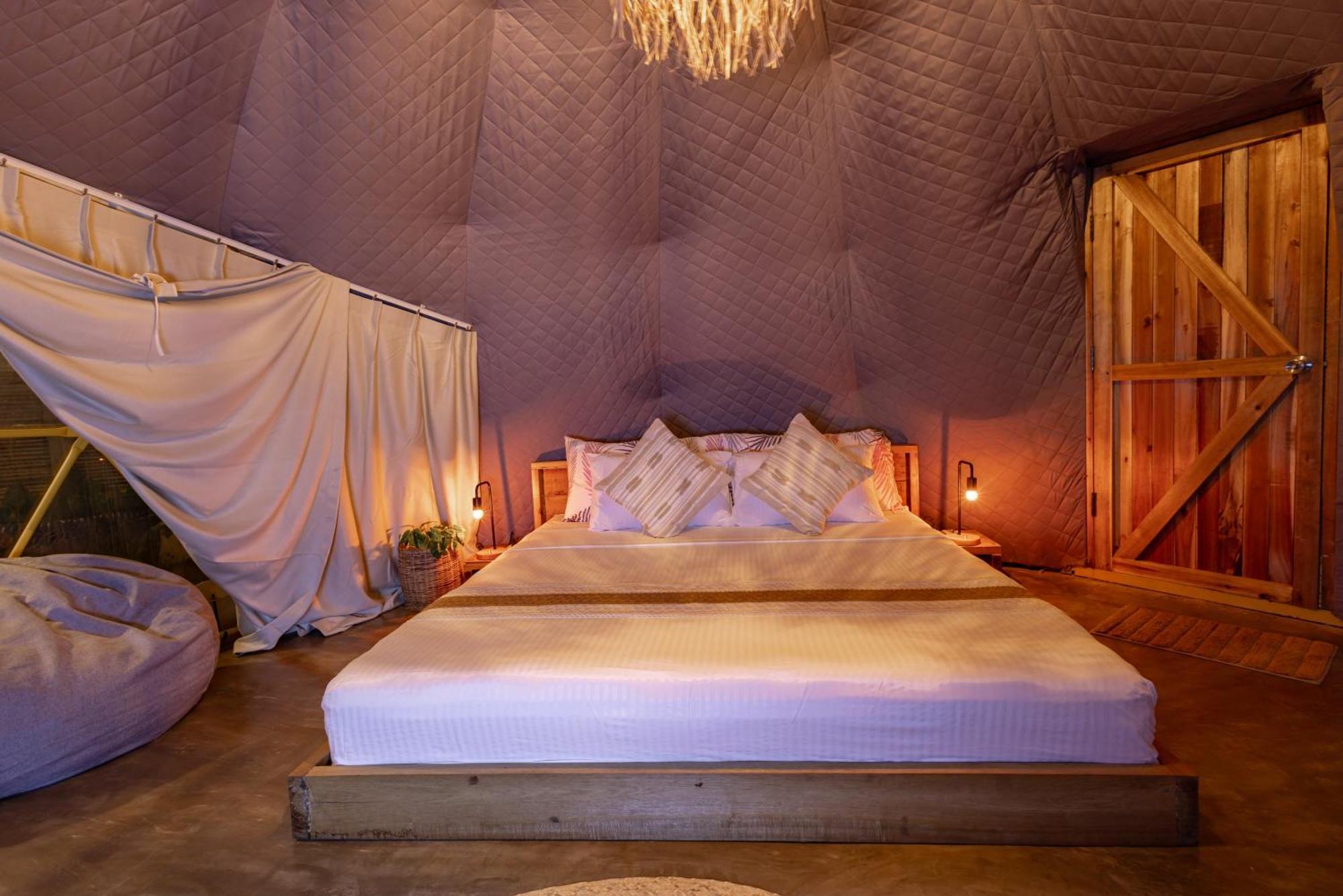 Domes And Dreams Lio Glamping Hotel Ел Нидо Екстериор снимка