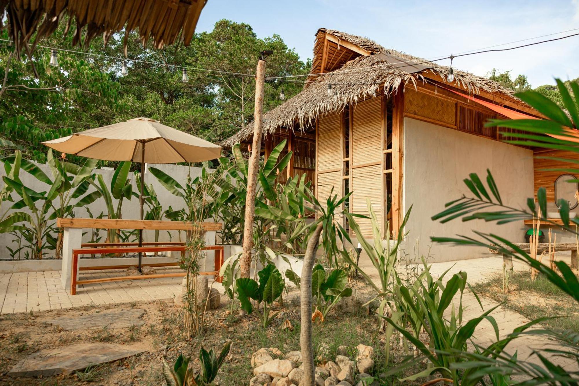Domes And Dreams Lio Glamping Hotel Ел Нидо Екстериор снимка