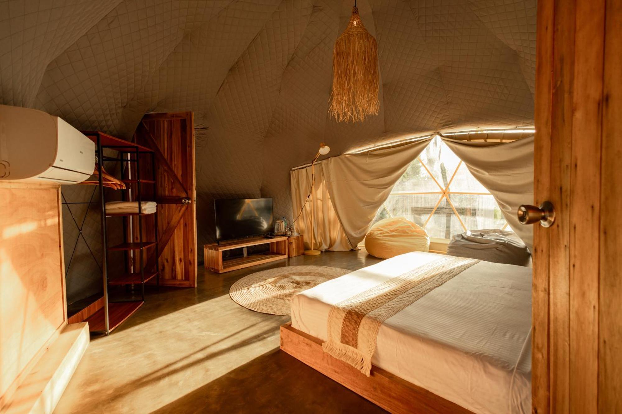Domes And Dreams Lio Glamping Hotel Ел Нидо Екстериор снимка